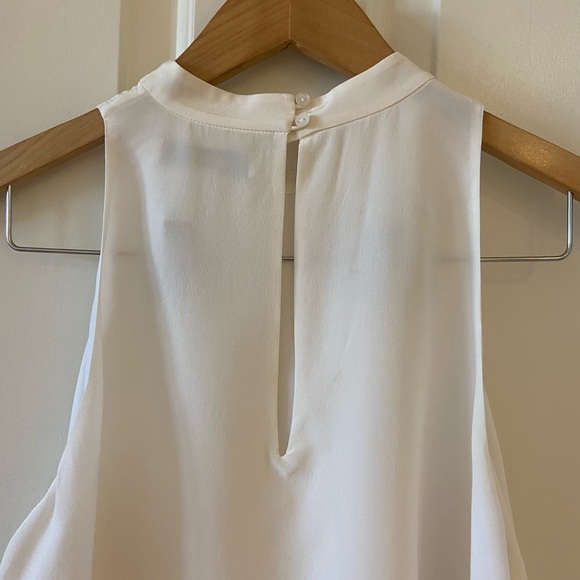 Elizabeth and James Sz Medium Women White Sleeveless Blouse w/ Ruffles 100% Silk - Picture 5 of 9